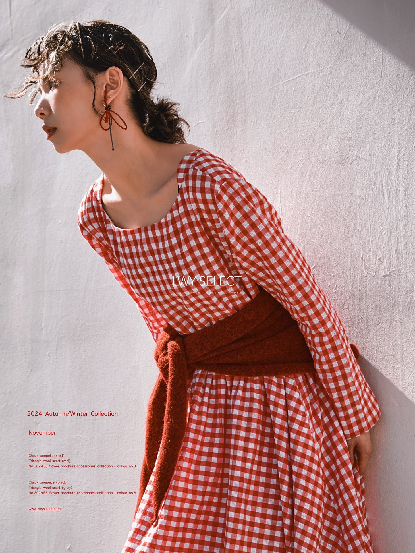 No. 202476 Triangle wool scarf (red)- 2024 December collection