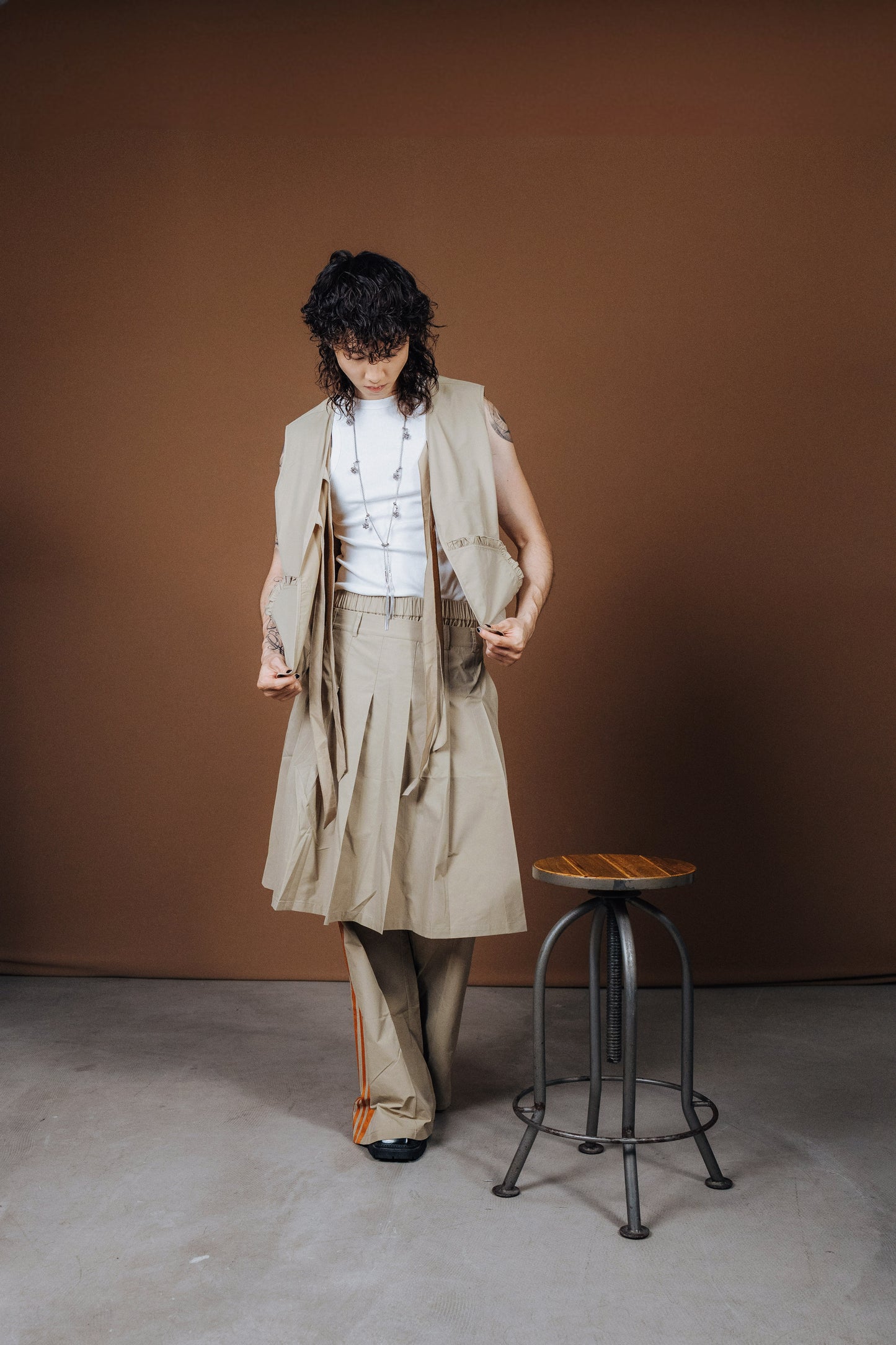 No.202515 Flared sweatpants (beige x orange) - 2025 June Collection
