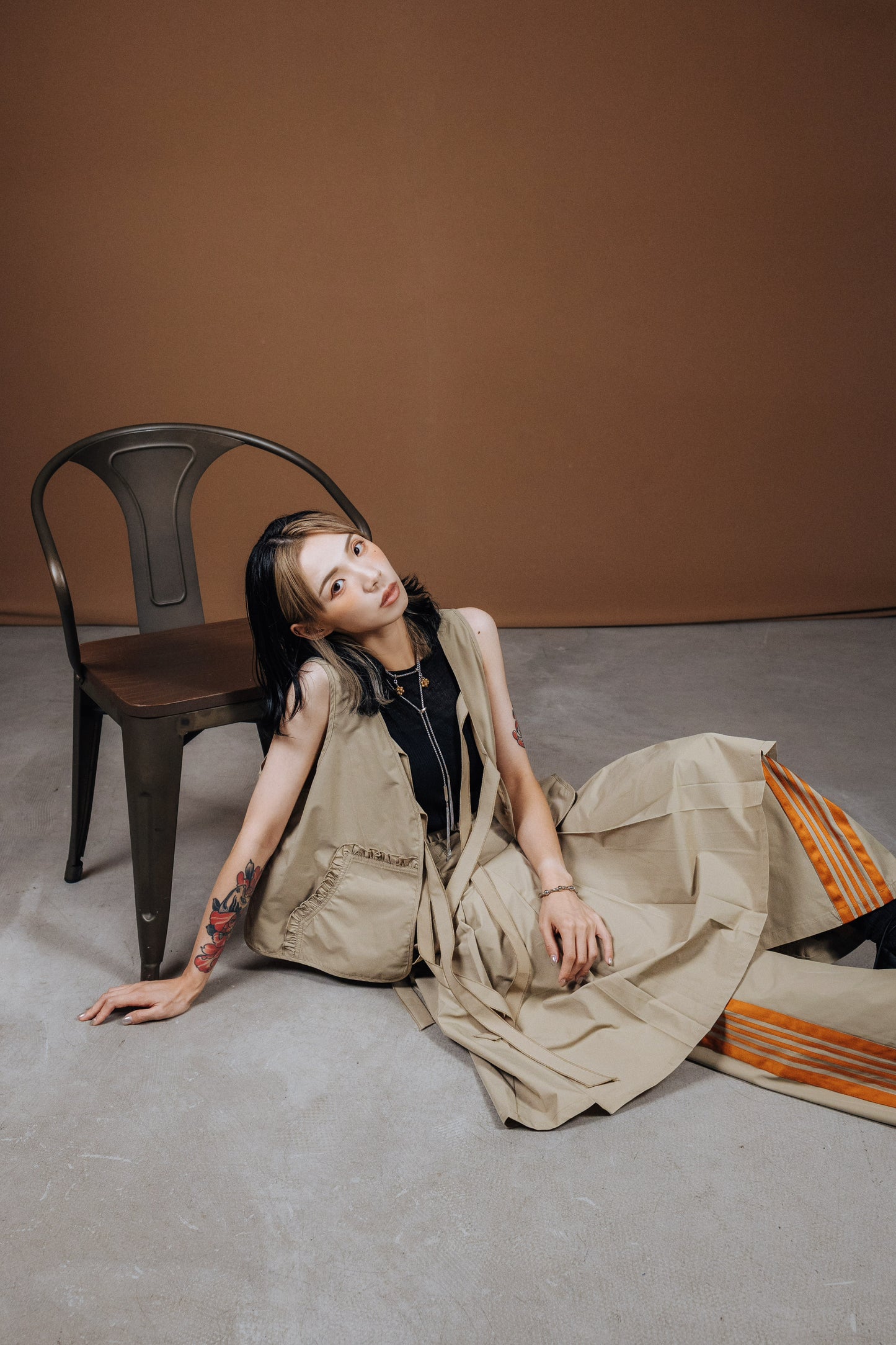 No.202515 Flared sweatpants (beige x orange) - 2025 June Collection