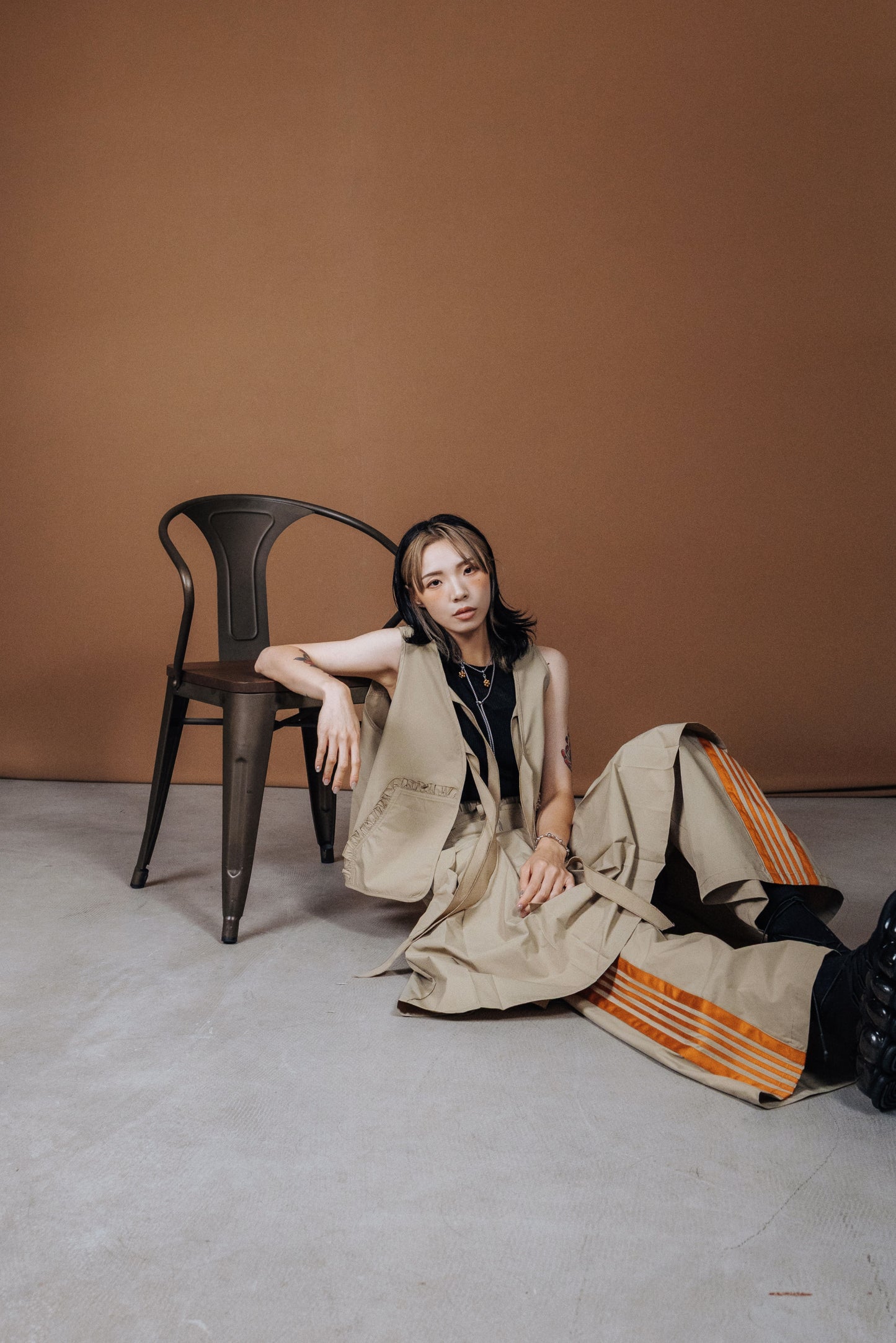 No.202515 Flared sweatpants (beige x orange) - 2025 June Collection