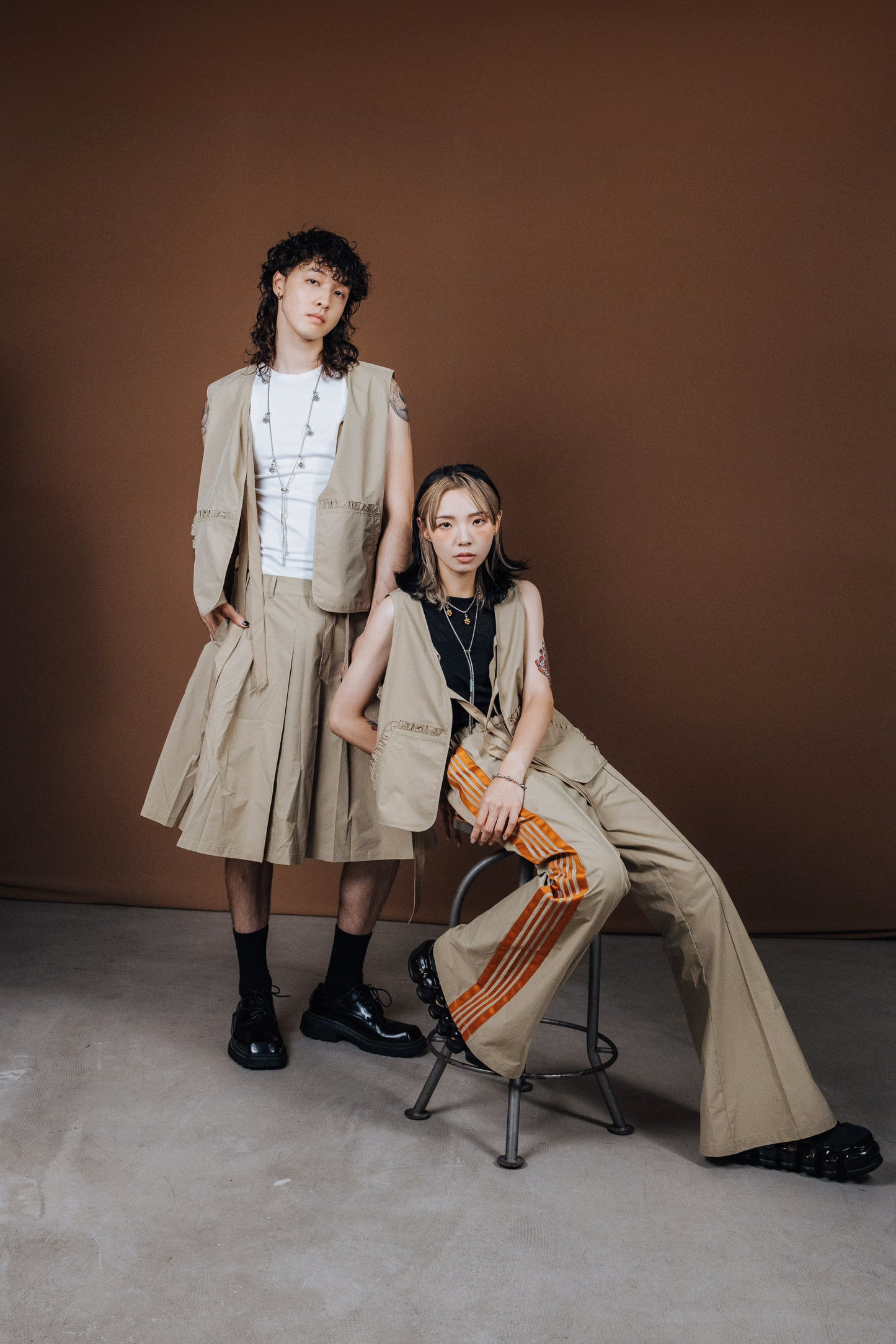 No.202515 Flared sweatpants (beige x orange) - 2025 June Collection