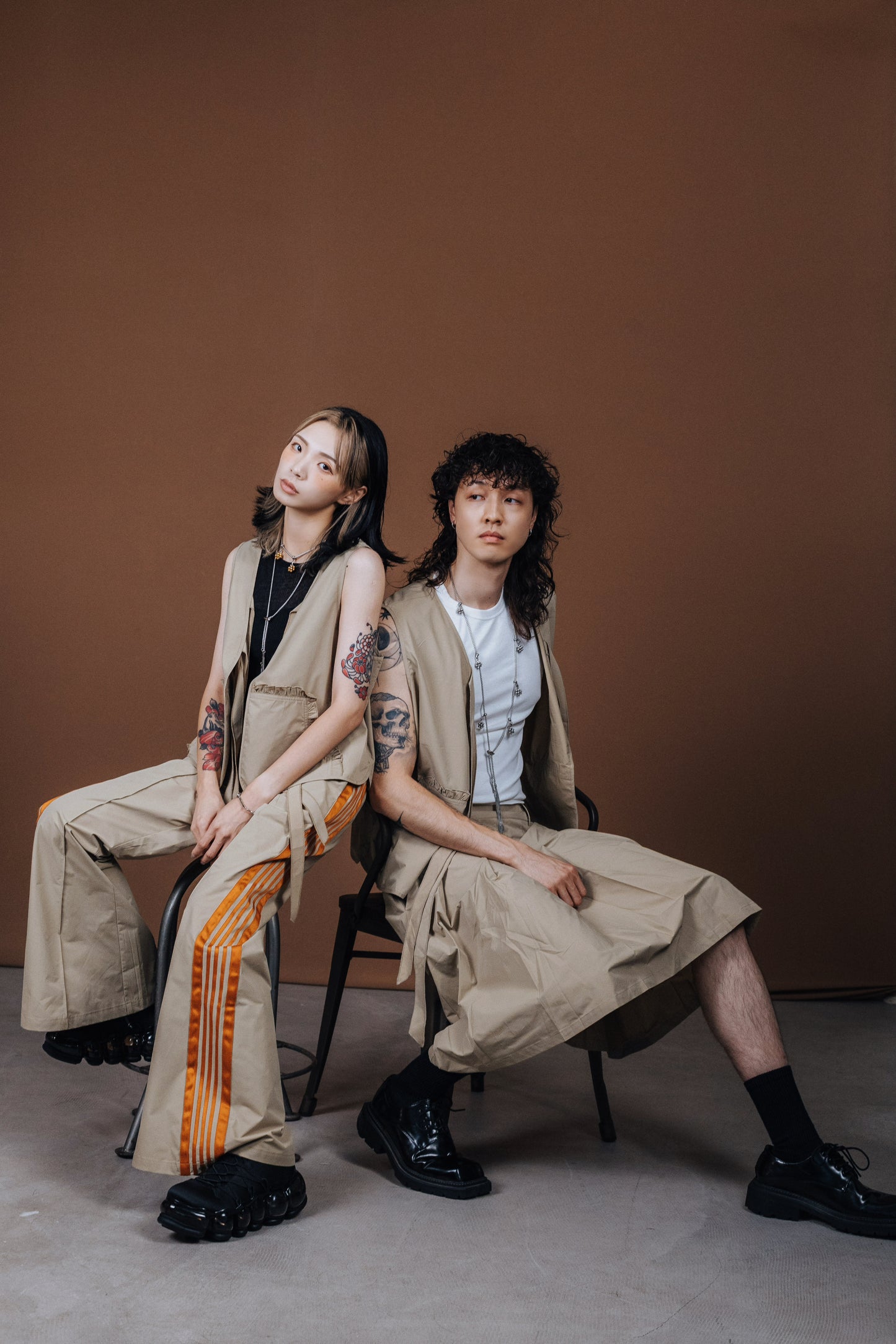 No.202515 Flared sweatpants (beige x orange) - 2025 June Collection