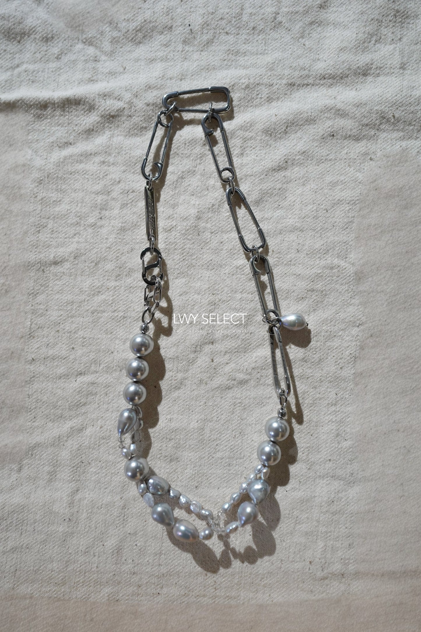 No.202437 Swarovski x grey pearl x pin necklace