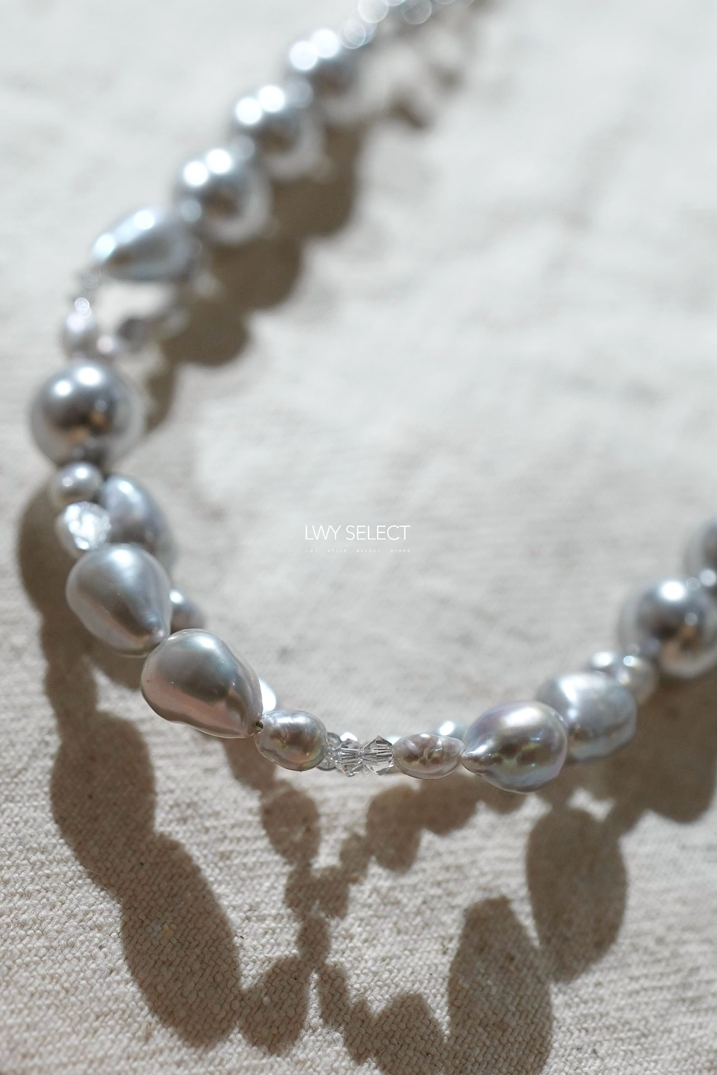 No.202437 Swarovski x grey pearl x pin necklace