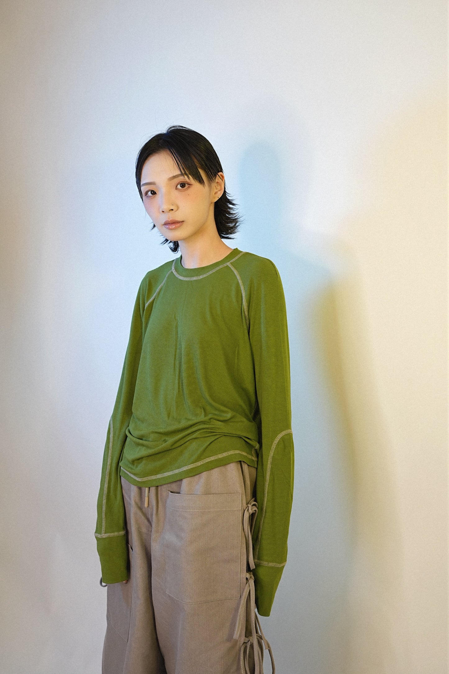 No.202453 topstitch bottoming shirt (green x beige line) - 2024 October collection