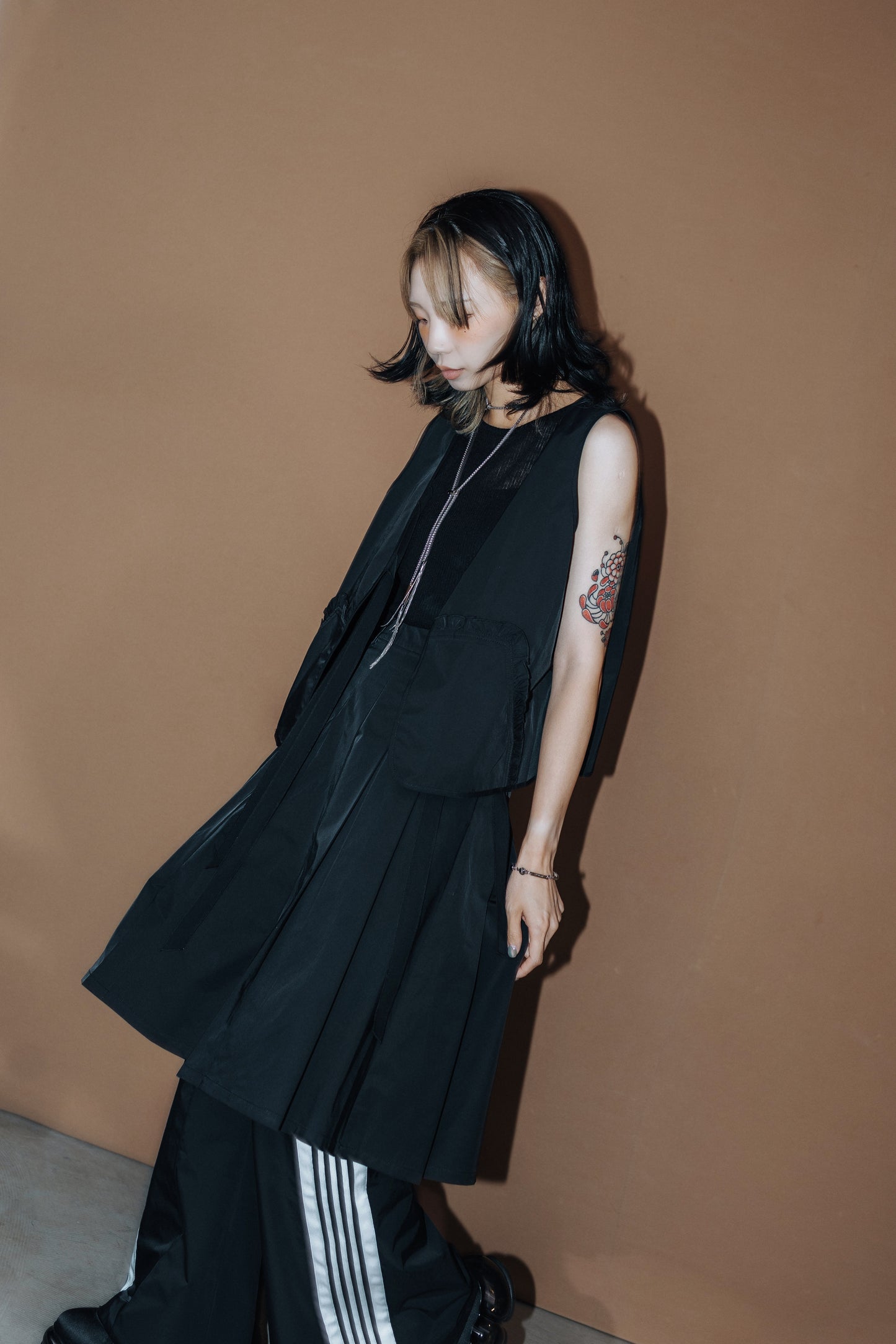No.202514 Still vest jackrt (black) - 2025 June Collection