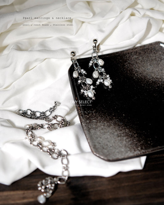 Pearl earrings